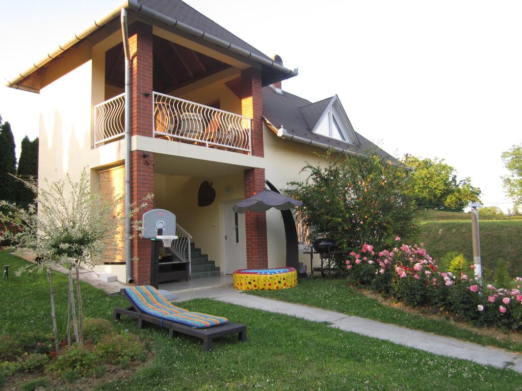 Rozsadomb Apartman Zalakaros Ngoại thất bức ảnh